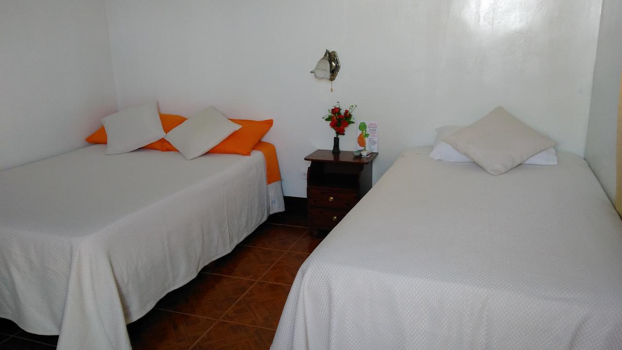 Hospedaje Mother Fanny Puerto Villamil Exteriör bild